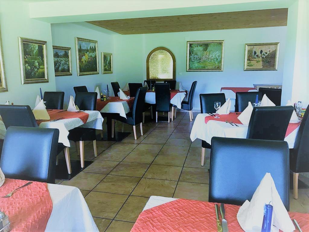 Hotel Pizzeria Selva زيرنيز المظهر الخارجي الصورة